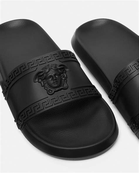 do versace slides come.in a white box|Versace slides for sale.